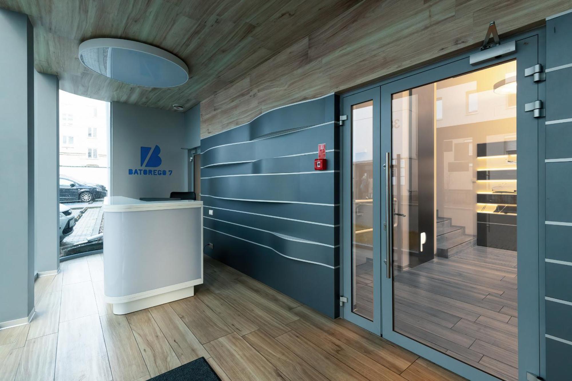 Batorego 7 Apartament With Terrace & Parking Downtown Gdynia By Renters Exterior foto