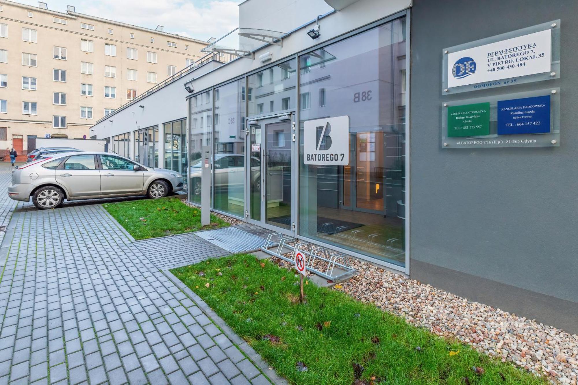 Batorego 7 Apartament With Terrace & Parking Downtown Gdynia By Renters Exterior foto